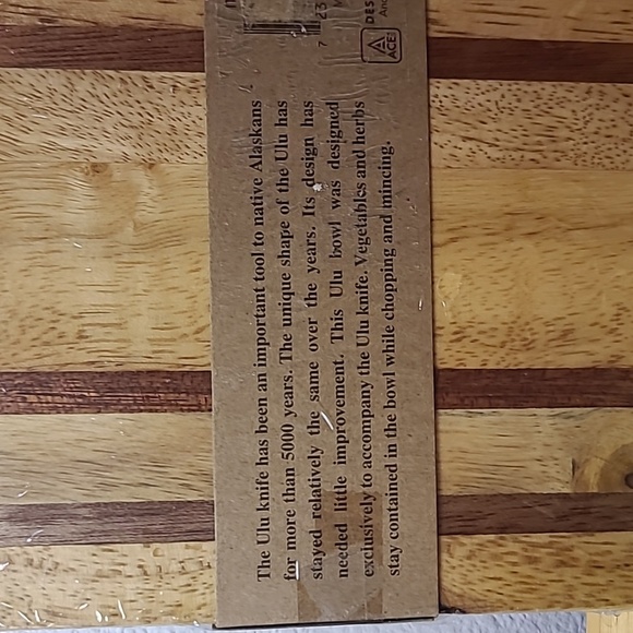 ALASKAN ULU CURVED KNIFE & WOOD CHOPPING BOWLSET - Picture 3 of 4